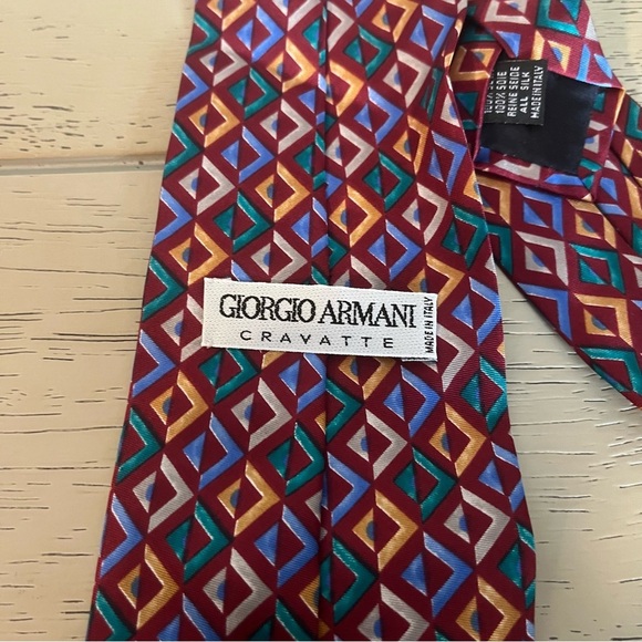 GIORGIO ARMANI Cravatte Men's 100% Silk Necktie ITALY Designer Geometric Tie - Picture 4 of 4
